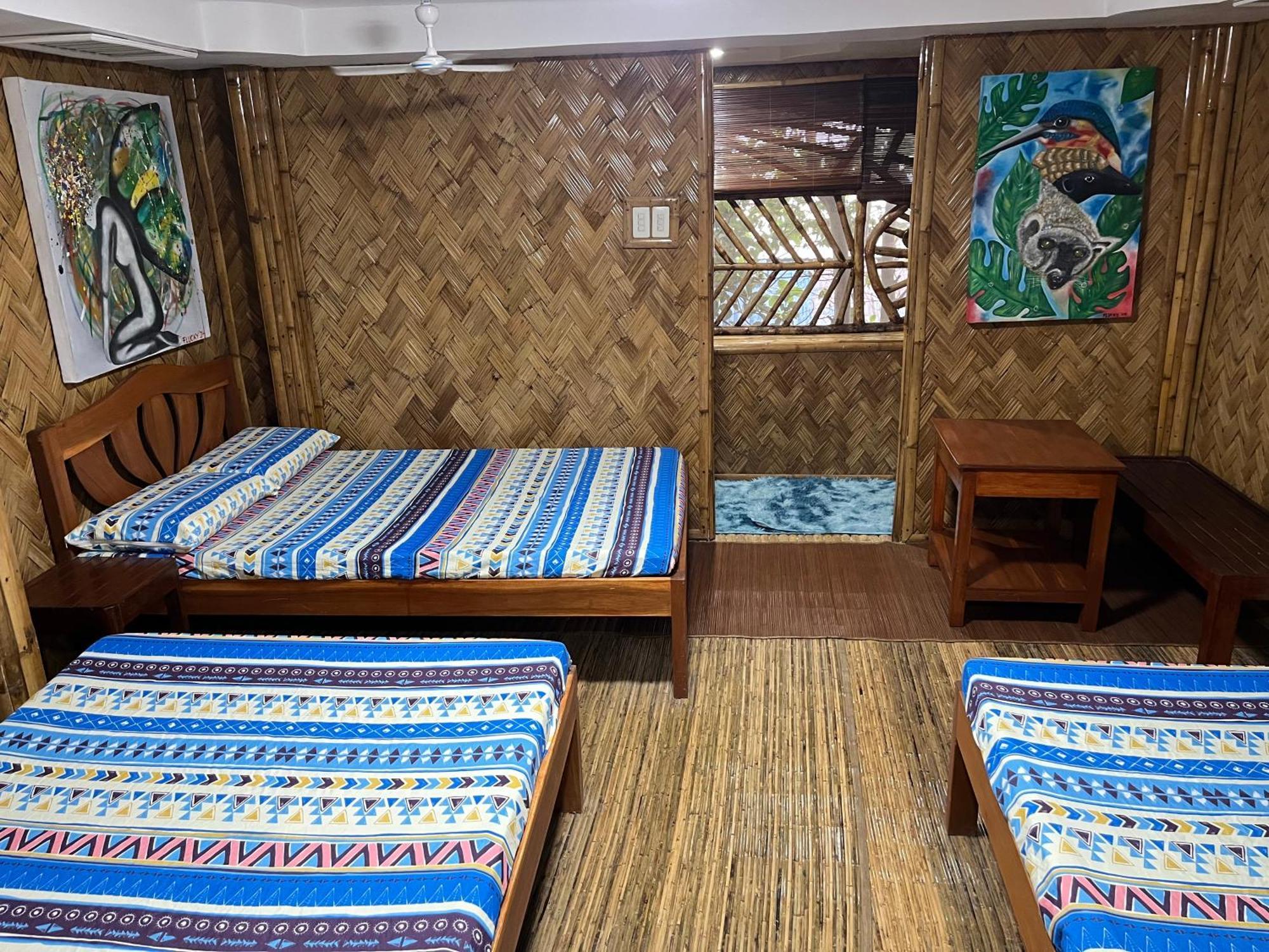 Bamboo Nest Hotell Puerto Princesa Exteriör bild